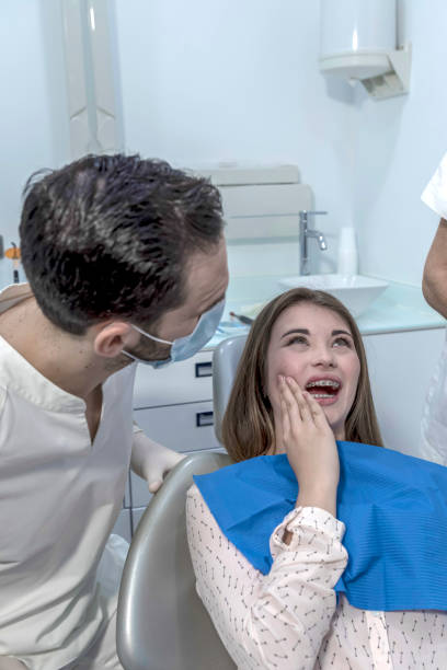 Best Emergency Wisdom Tooth Extraction in Fairview, CA